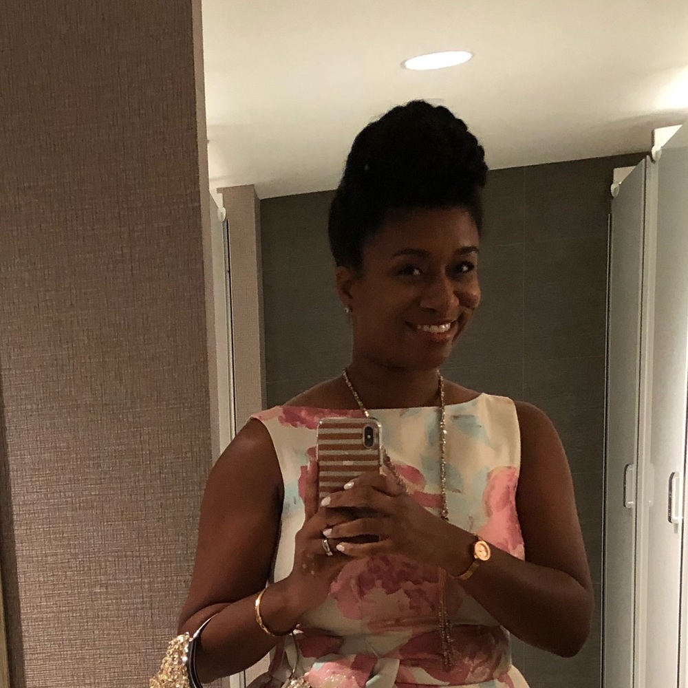 Meet your Posher, Candice
